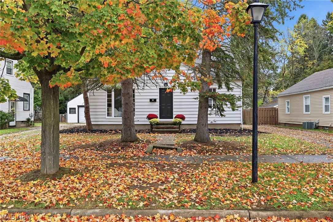 1055 Seward Avenue Akron OH 44320