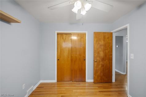 1704 Drenik Drive Wickliffe OH 44092