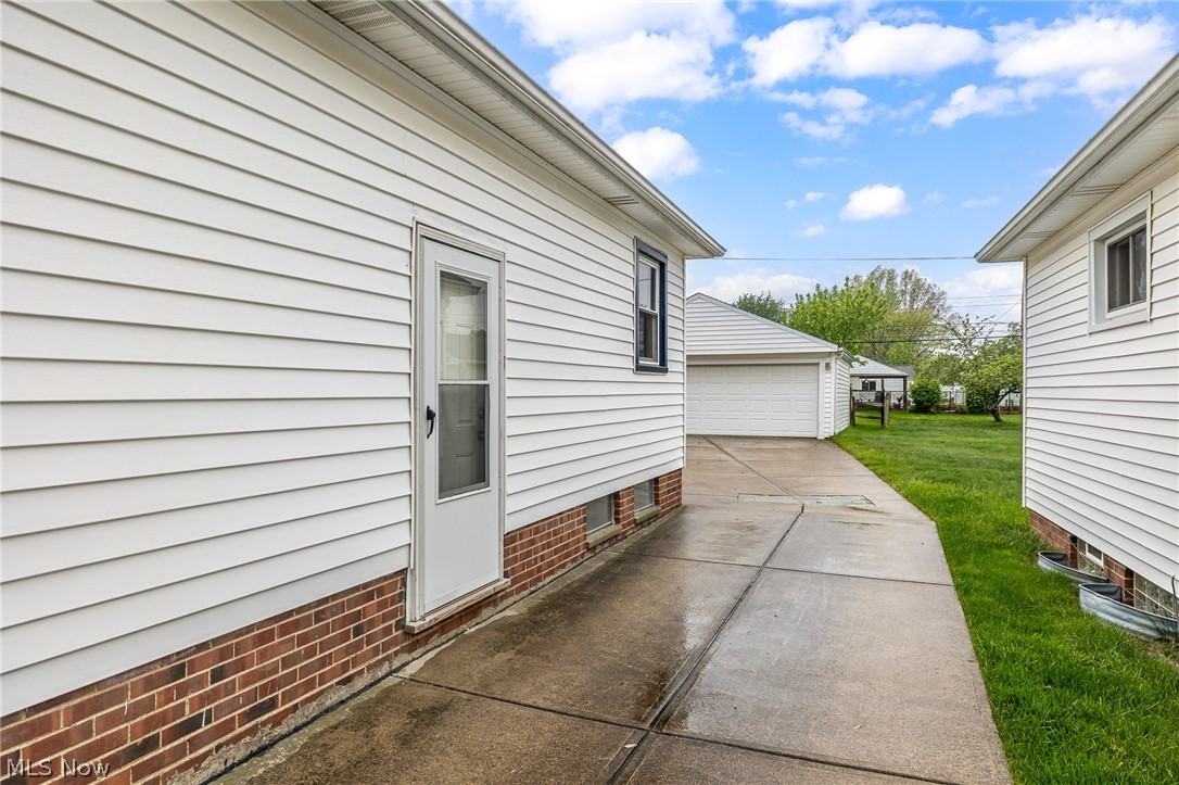 1704 Drenik Drive Wickliffe OH 44092