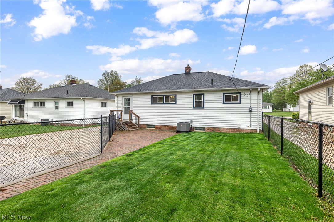 1704 Drenik Drive Wickliffe OH 44092