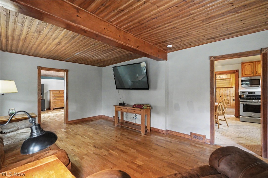 1911 Oriel Rogers Road Girard OH 44420