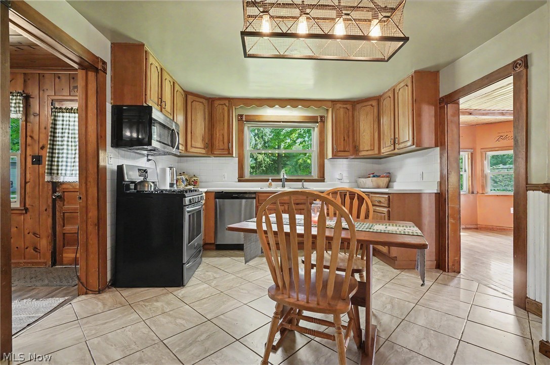 1911 Oriel Rogers Road Girard OH 44420
