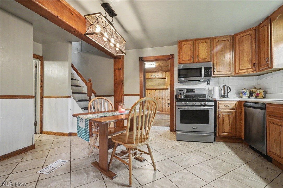 1911 Oriel Rogers Road Girard OH 44420