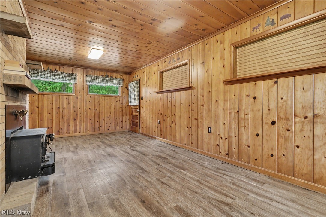 1911 Oriel Rogers Road Girard OH 44420