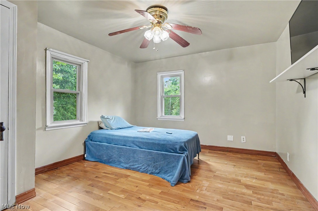 1911 Oriel Rogers Road Girard OH 44420