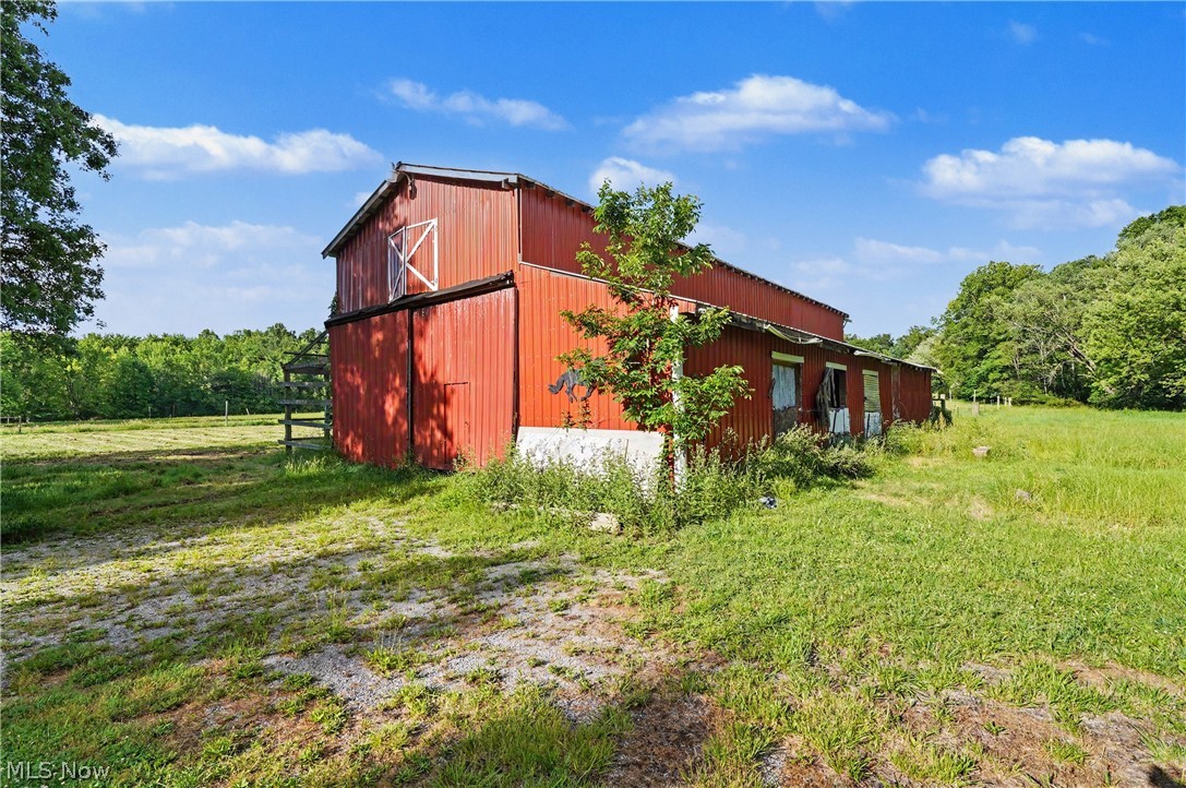 1911 Oriel Rogers Road Girard OH 44420