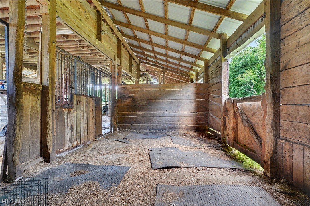 1911 Oriel Rogers Road Girard OH 44420