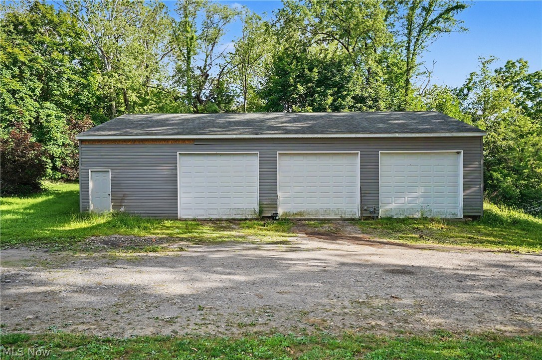 1911 Oriel Rogers Road Girard OH 44420