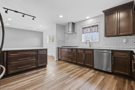 1181 Winhurst Drive Akron OH 44313