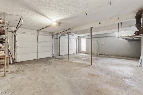 1181 Winhurst Drive Akron OH 44313