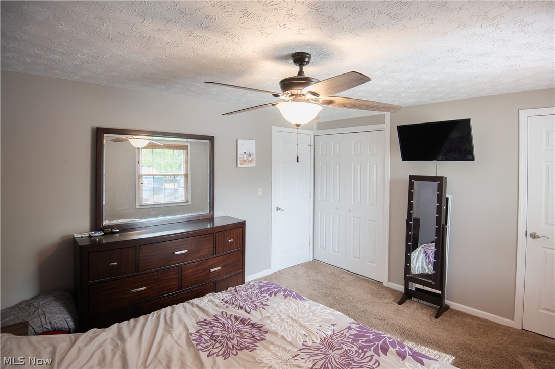 2220 Elm Trace Street Austintown OH 44515