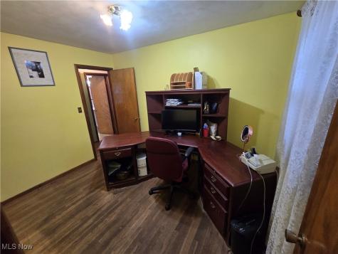 2552 Monterey Street Wooster OH 44691