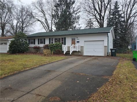 2552 Monterey Street Wooster OH 44691