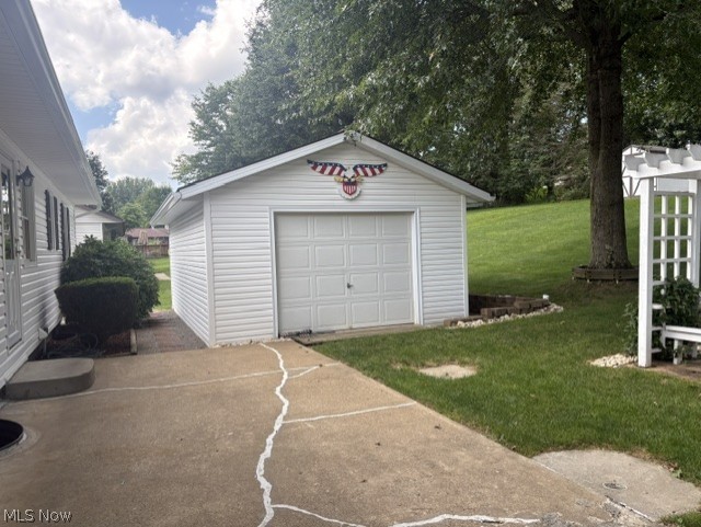 127 Stuart Drive Wintersville OH 43953