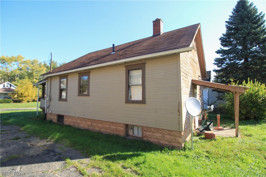 919 E Dewey Avenue Youngstown OH 44502