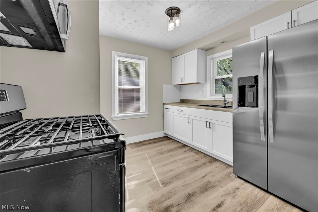 1068 Austin Avenue Akron OH 44306