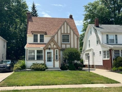 88 Sunnycliff Drive Euclid OH 44123