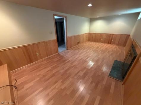 88 Sunnycliff Drive Euclid OH 44123