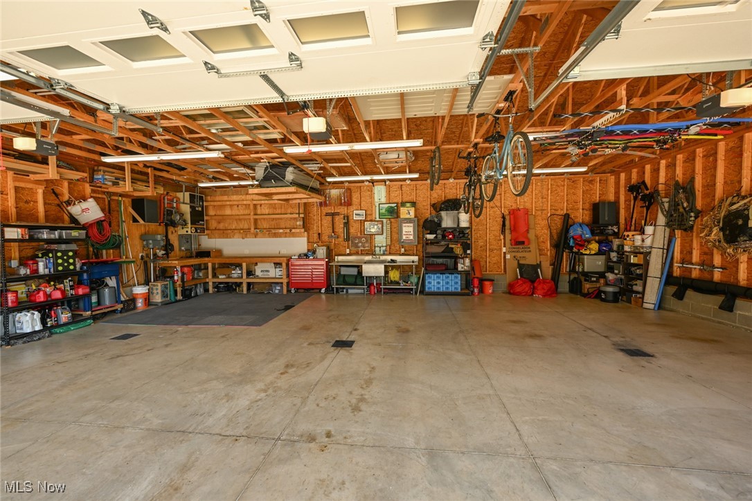 3063 Cliffside Drive Copley OH 44321