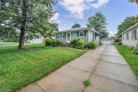 261 Fairmount Avenue Barberton OH 44203