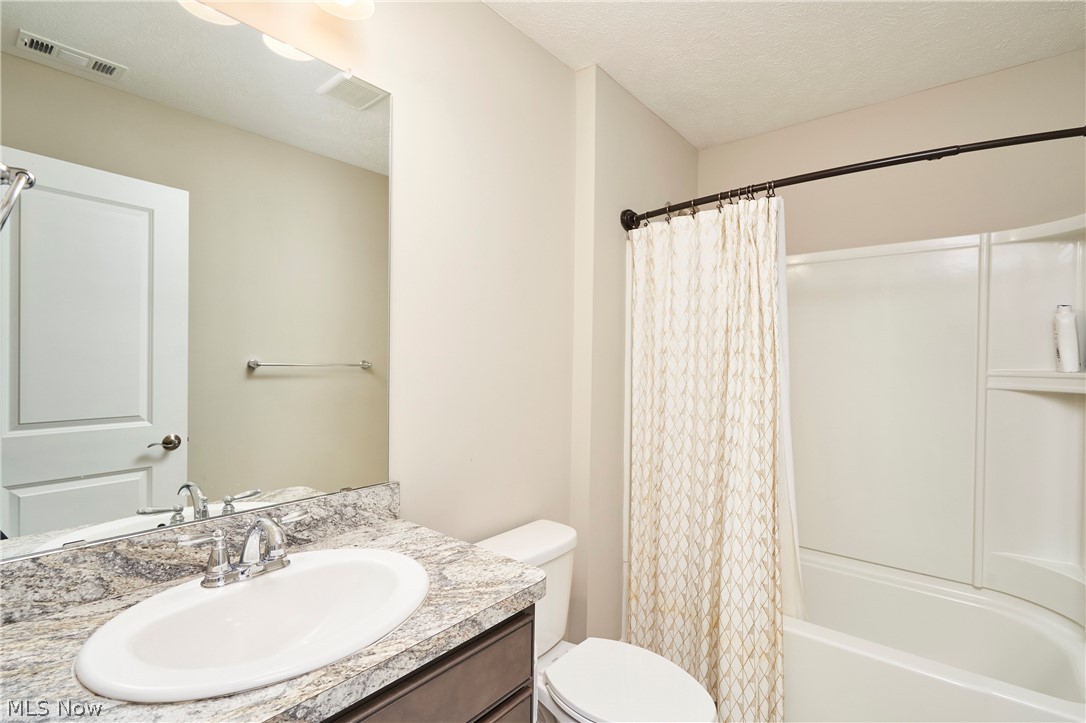 2476 Seton Drive Avon OH 44011
