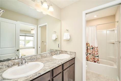 2476 Seton Drive Avon OH 44011