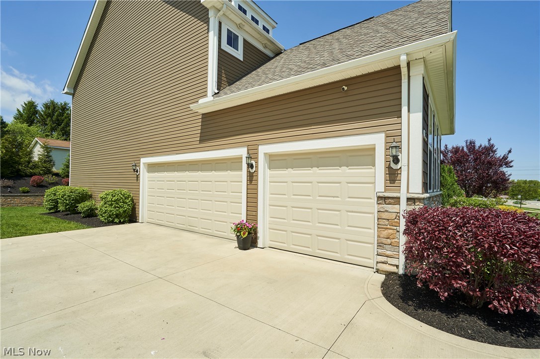 2476 Seton Drive Avon OH 44011