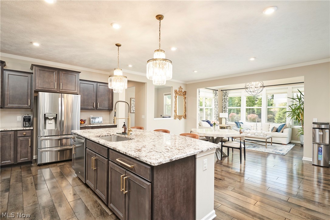 2476 Seton Drive Avon OH 44011