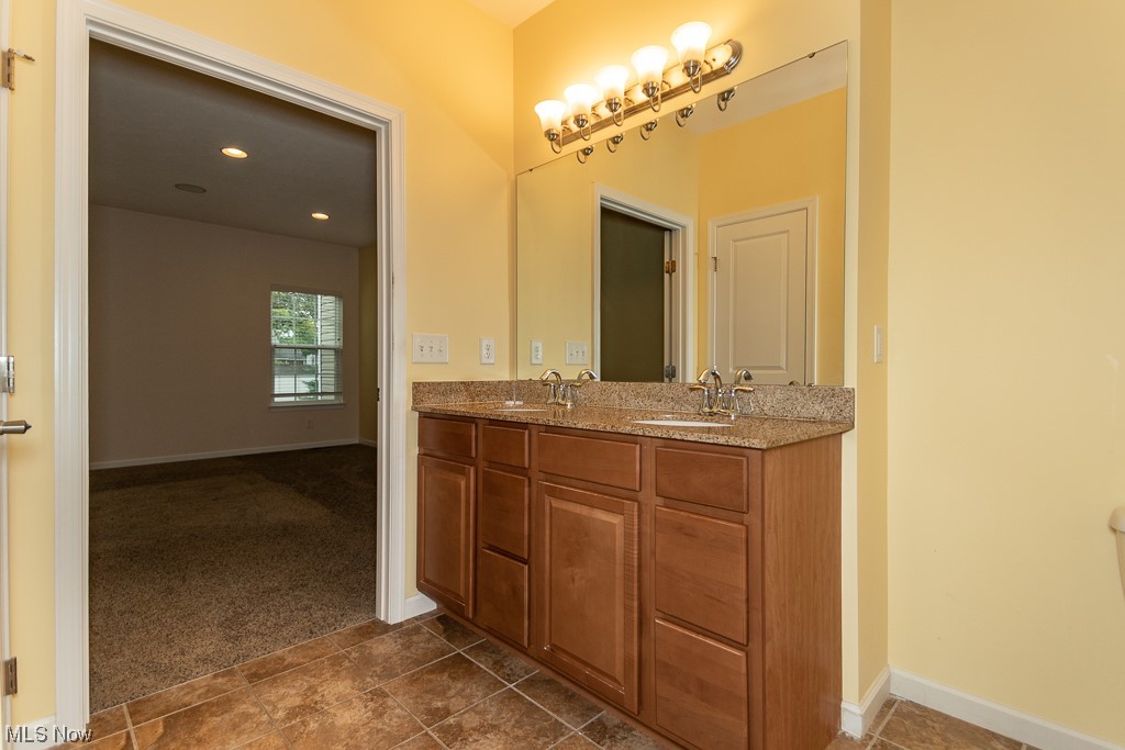 514 Gentry Circle W Richmond Heights OH 44143