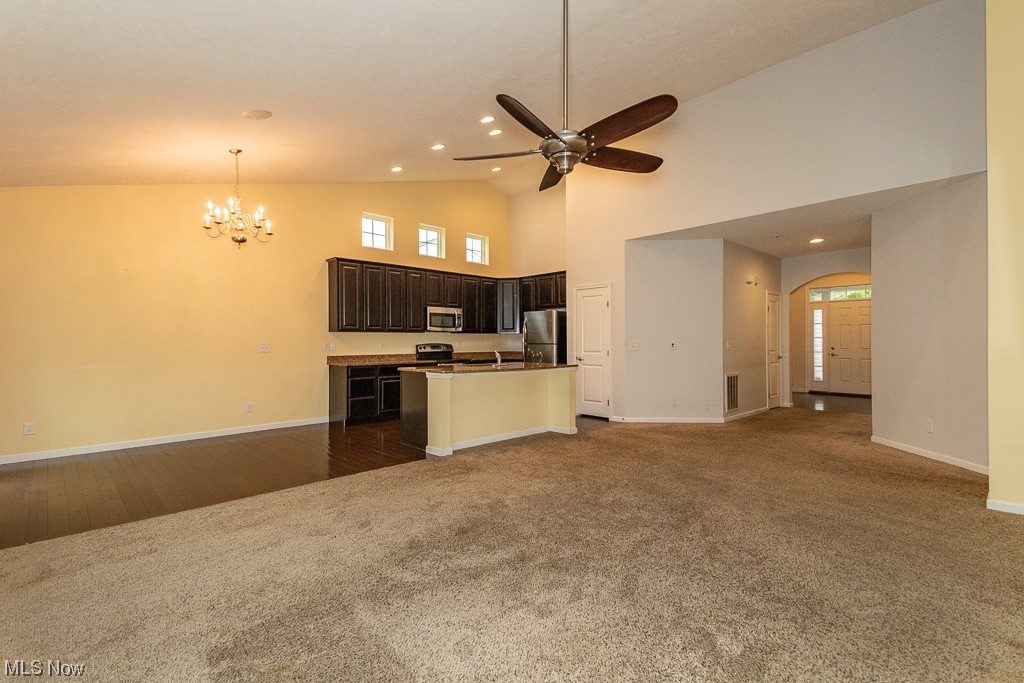 514 Gentry Circle W Richmond Heights OH 44143