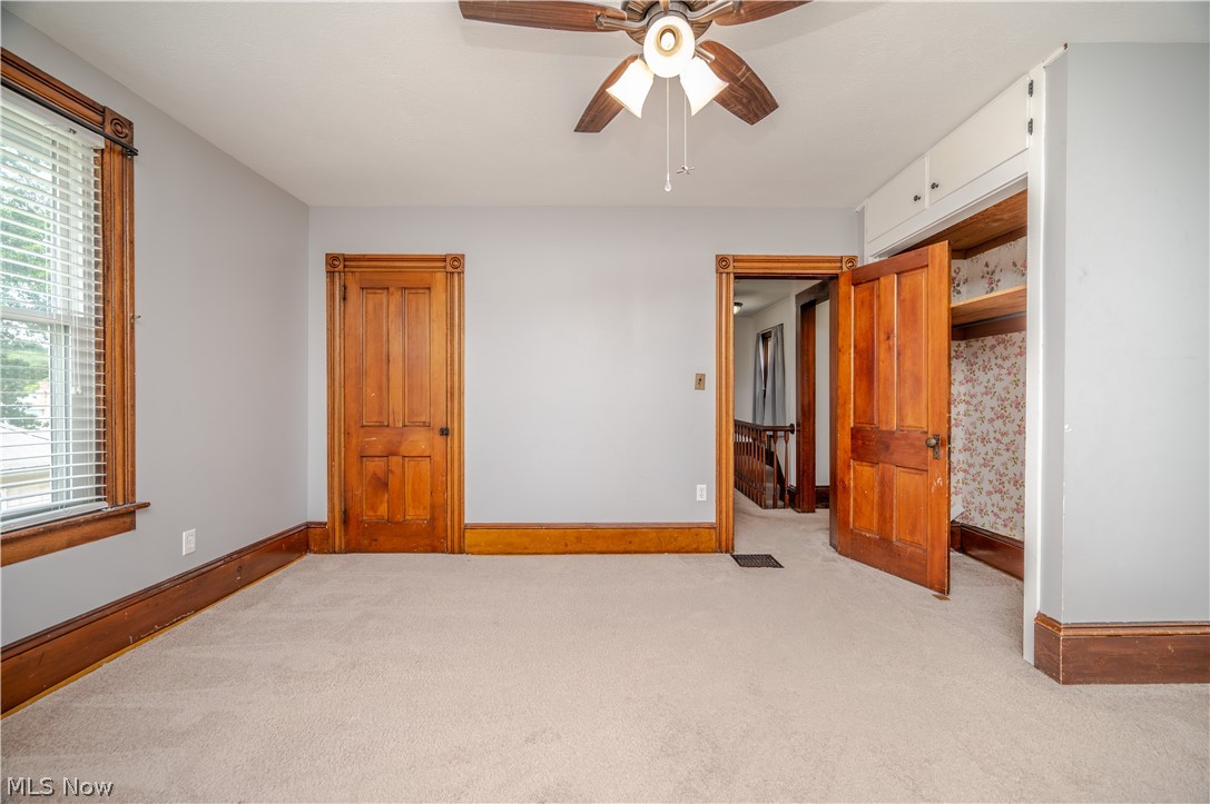 266 W Martin Street East Palestine OH 44413