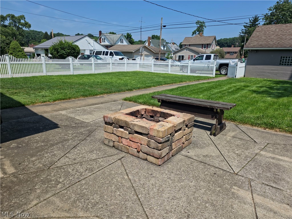 266 W Martin Street East Palestine OH 44413