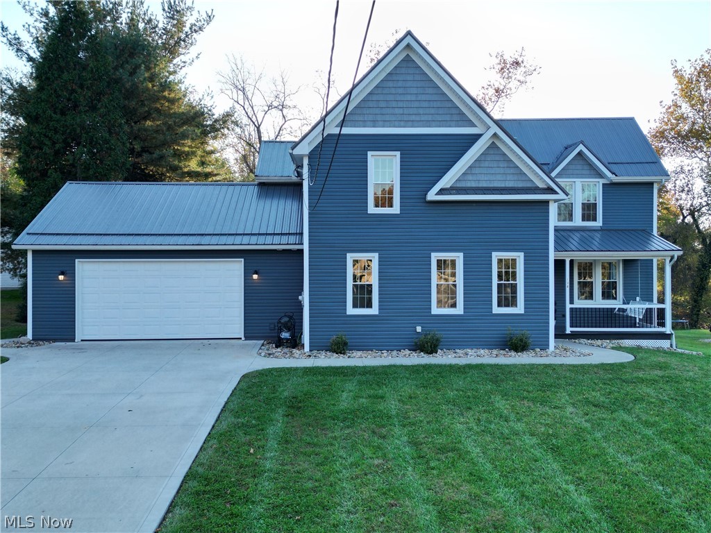 138 S Cherry Street Gnadenhutten OH 44629