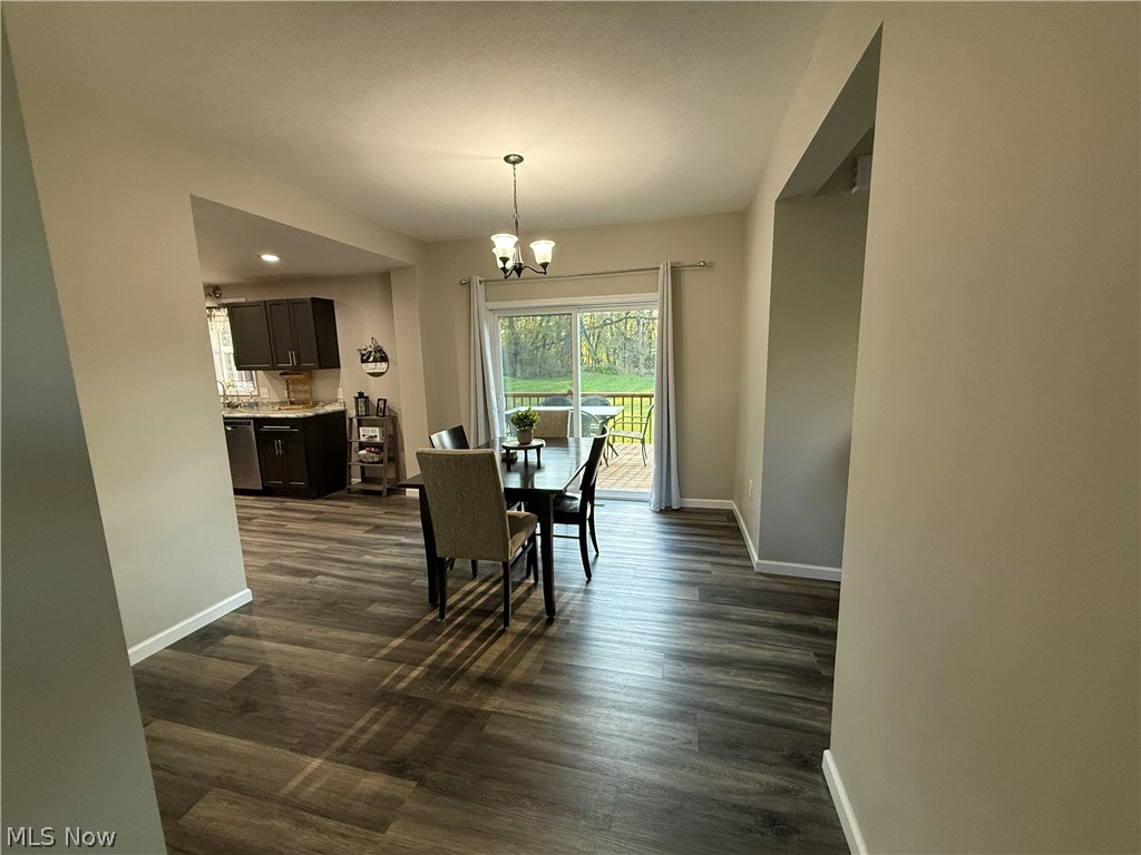 138 S Cherry Street Gnadenhutten OH 44629