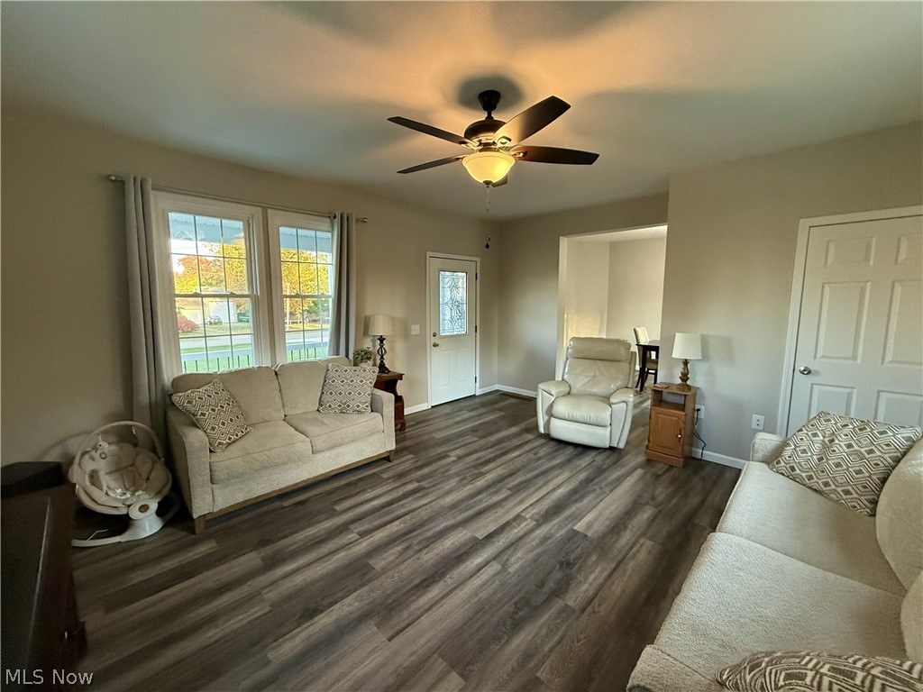 138 S Cherry Street Gnadenhutten OH 44629