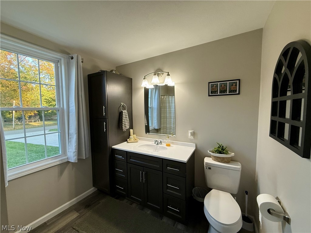 138 S Cherry Street Gnadenhutten OH 44629