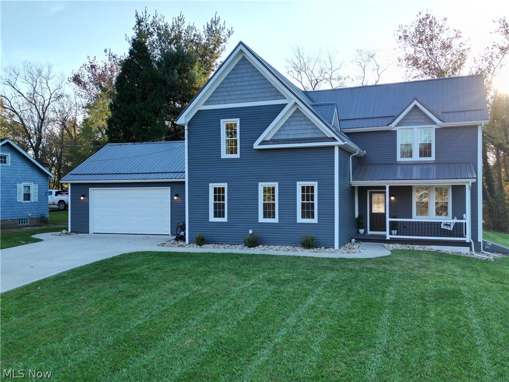 138 S Cherry Street Gnadenhutten OH 44629