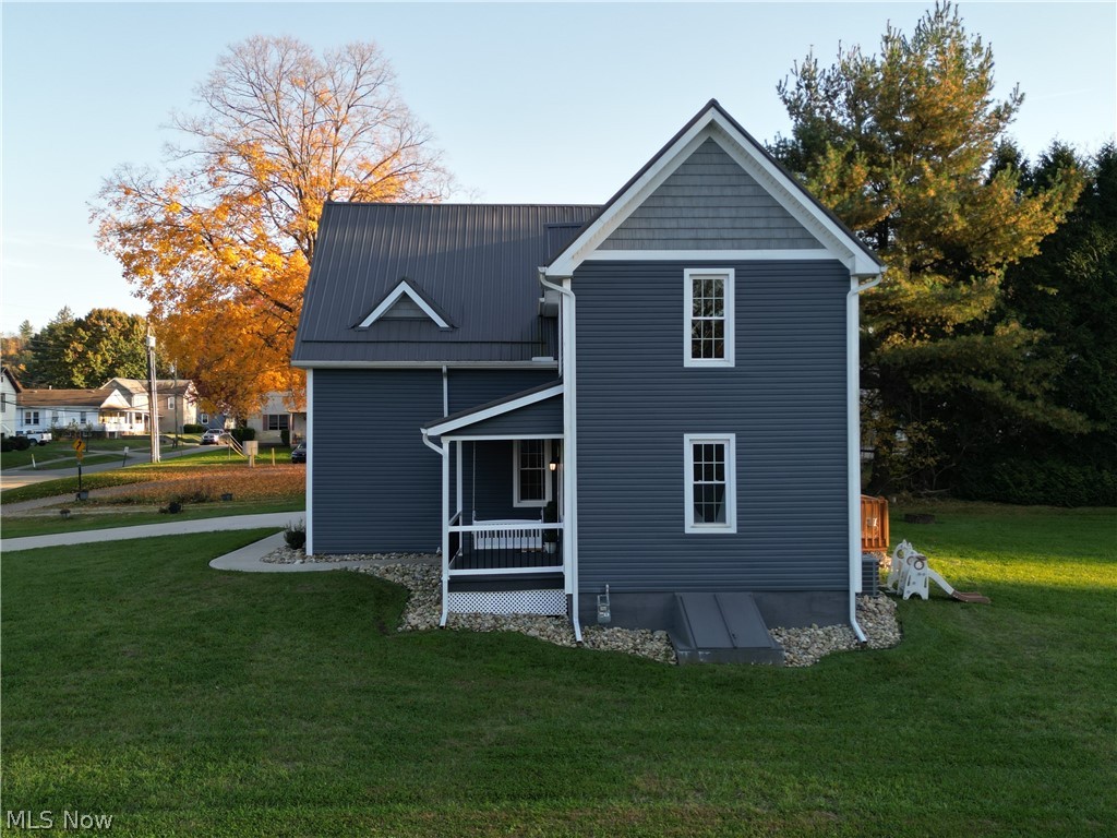138 S Cherry Street Gnadenhutten OH 44629