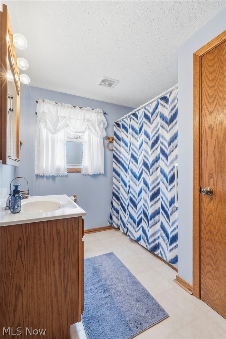 12555 Kaywood Street NW Massillon OH 44647