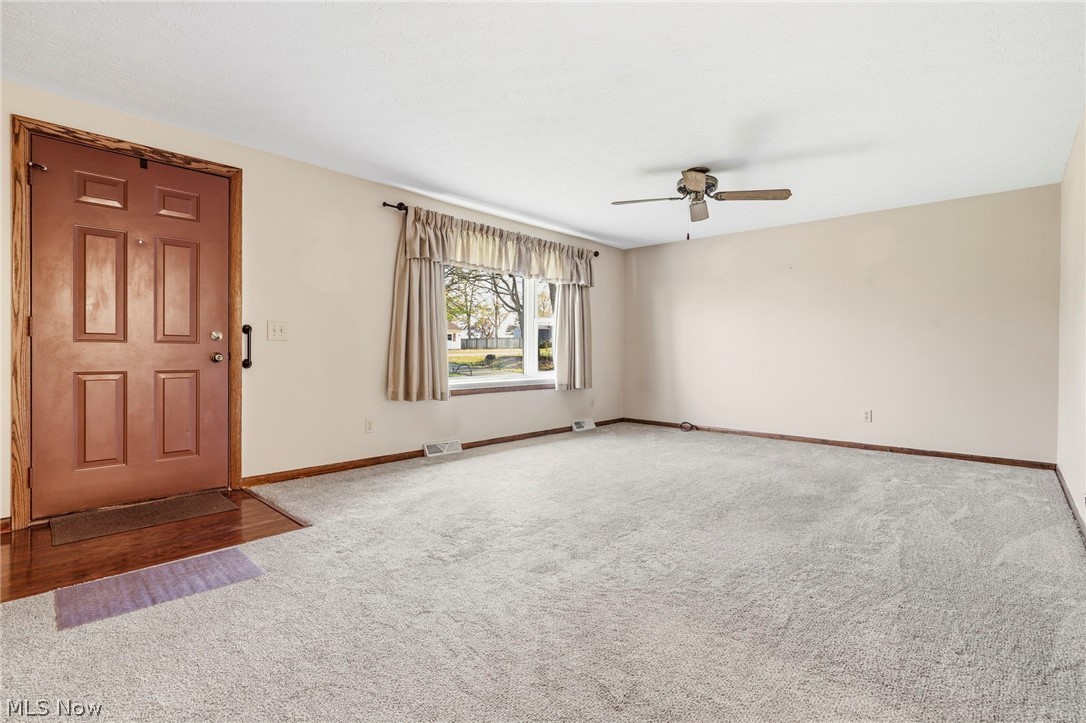 12555 Kaywood Street NW Massillon OH 44647