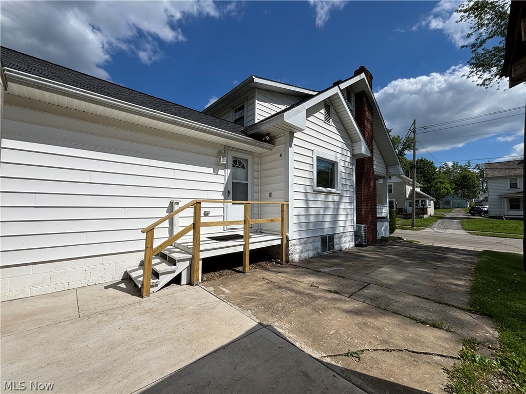 1230 Maple Street Salem OH 44460