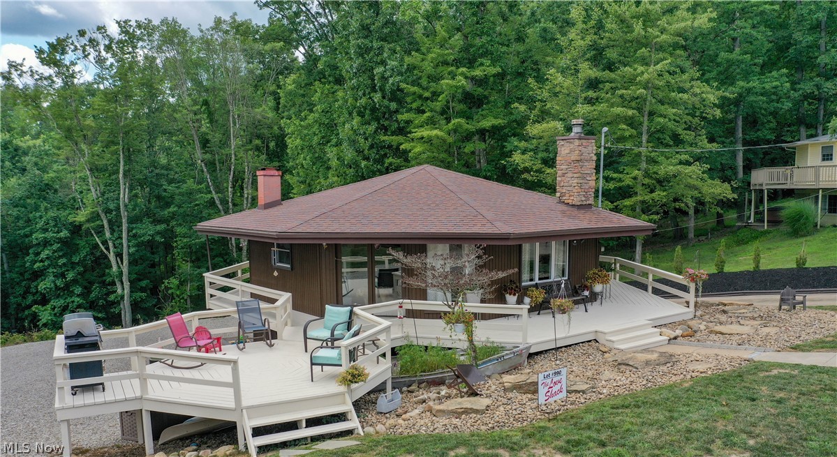 6 Latonka Trail Malvern OH 44644