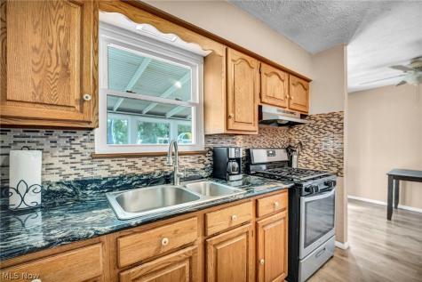 108 May Avenue Northfield OH 44067
