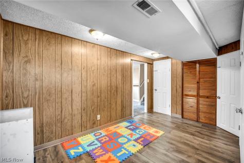 108 May Avenue Northfield OH 44067