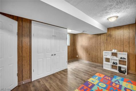 108 May Avenue Northfield OH 44067