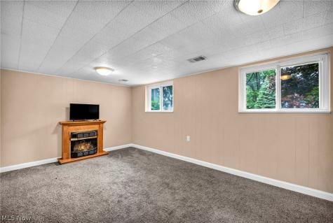 108 May Avenue Northfield OH 44067