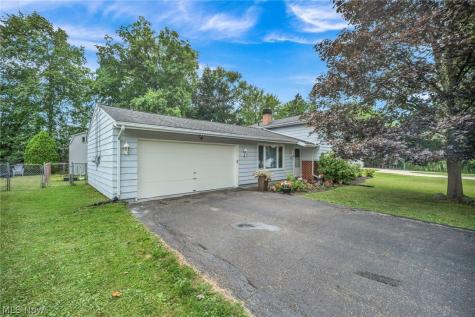108 May Avenue Northfield OH 44067
