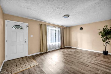 108 May Avenue Northfield OH 44067