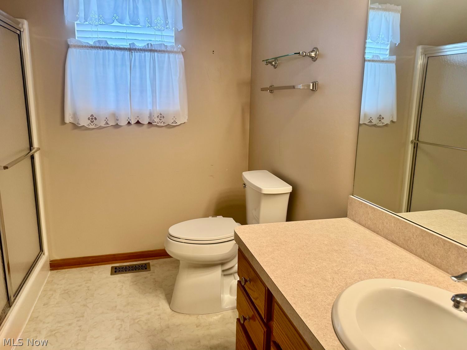 38624 Avalon Dr Drive North Ridgeville OH 44039