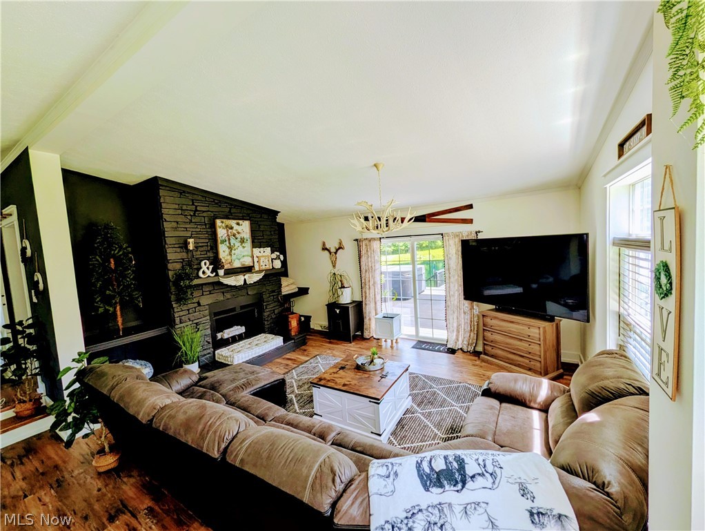 4464 State Route 46 S Jefferson OH 44047